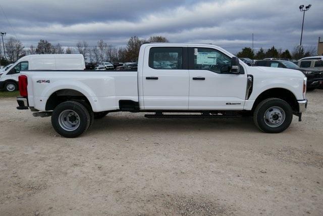 new 2024 Ford F-350 car, priced at $61,335