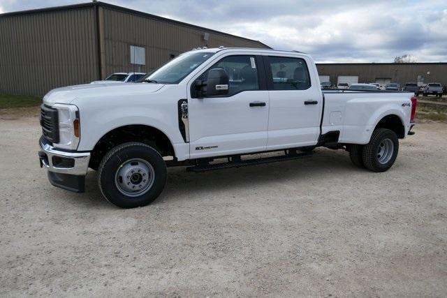 new 2024 Ford F-350 car, priced at $61,335