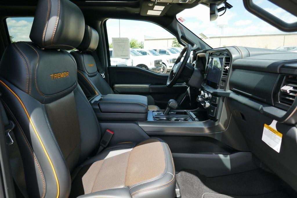 new 2025 Ford F-150 car, priced at $72,824