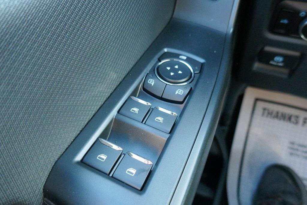 new 2025 Ford F-150 car, priced at $42,802