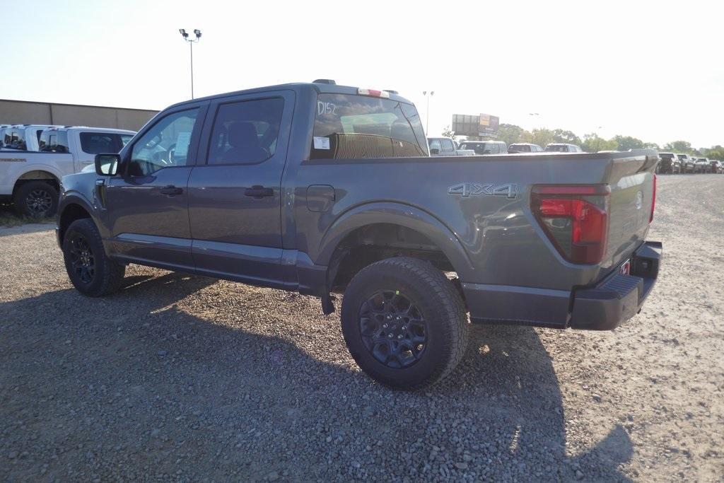 new 2025 Ford F-150 car, priced at $45,302