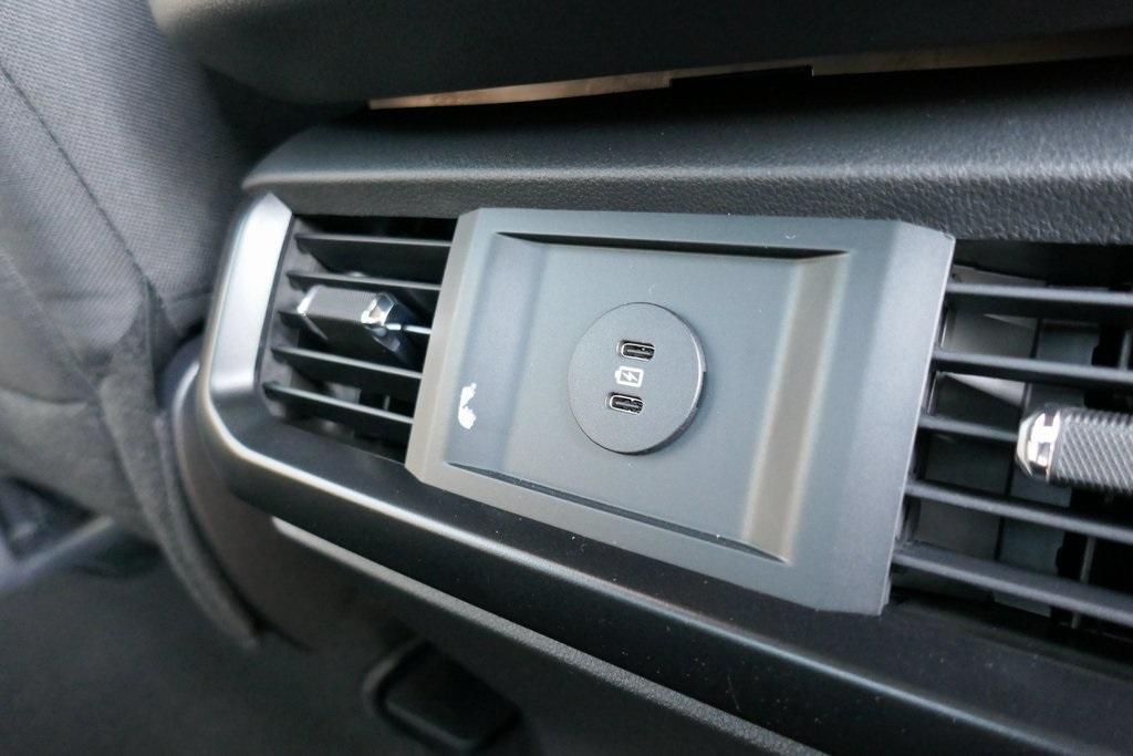 new 2025 Ford F-150 car, priced at $44,302