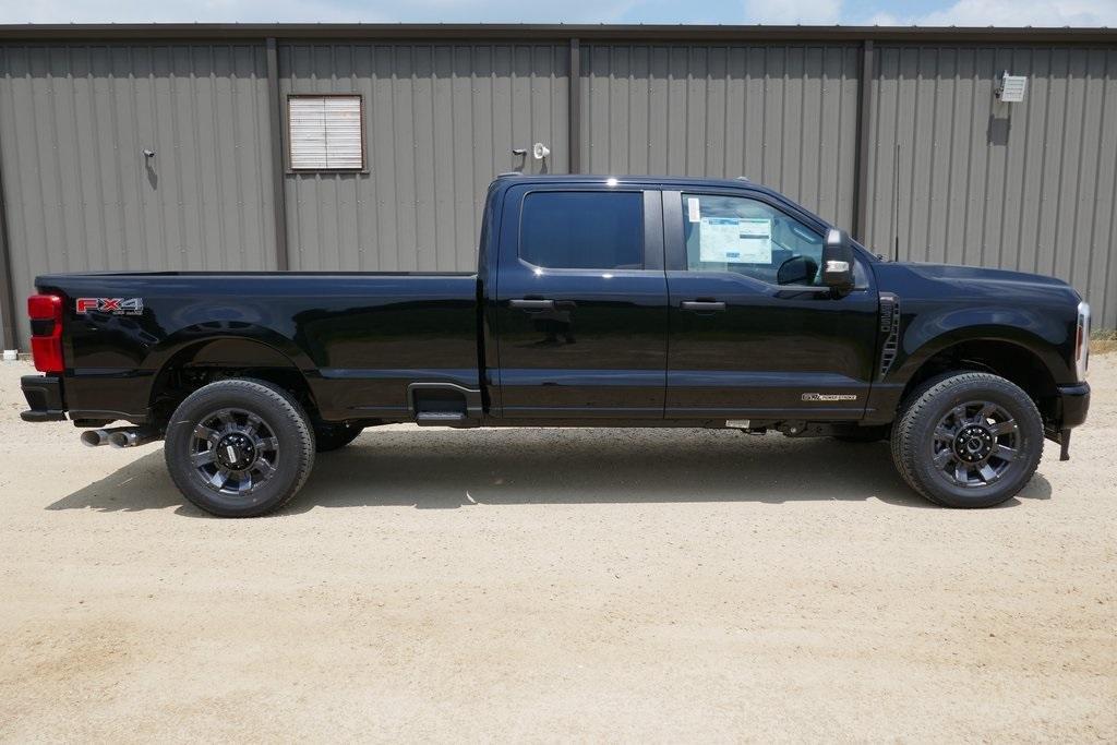 new 2025 Ford F-350 car, priced at $68,587
