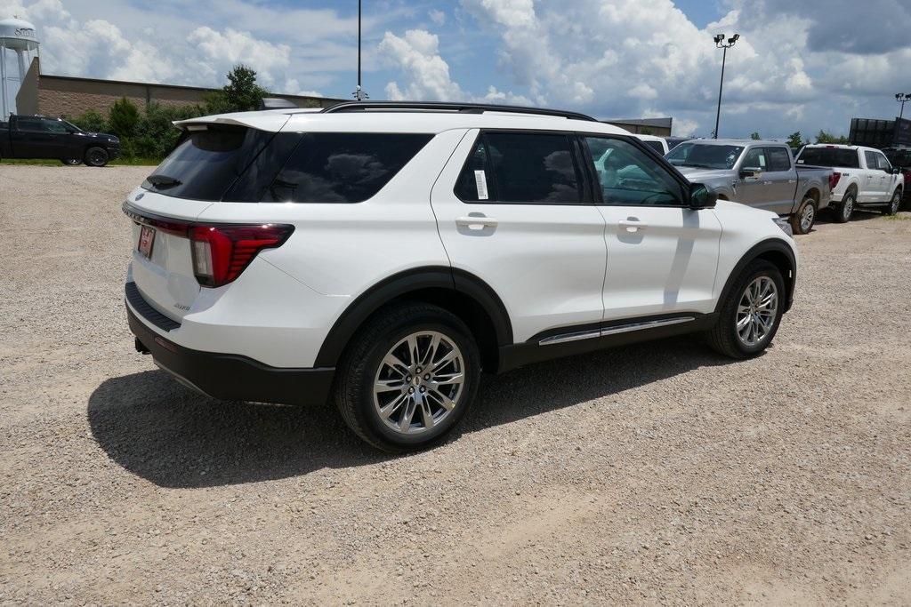 new 2025 Ford Explorer car, priced at $43,604