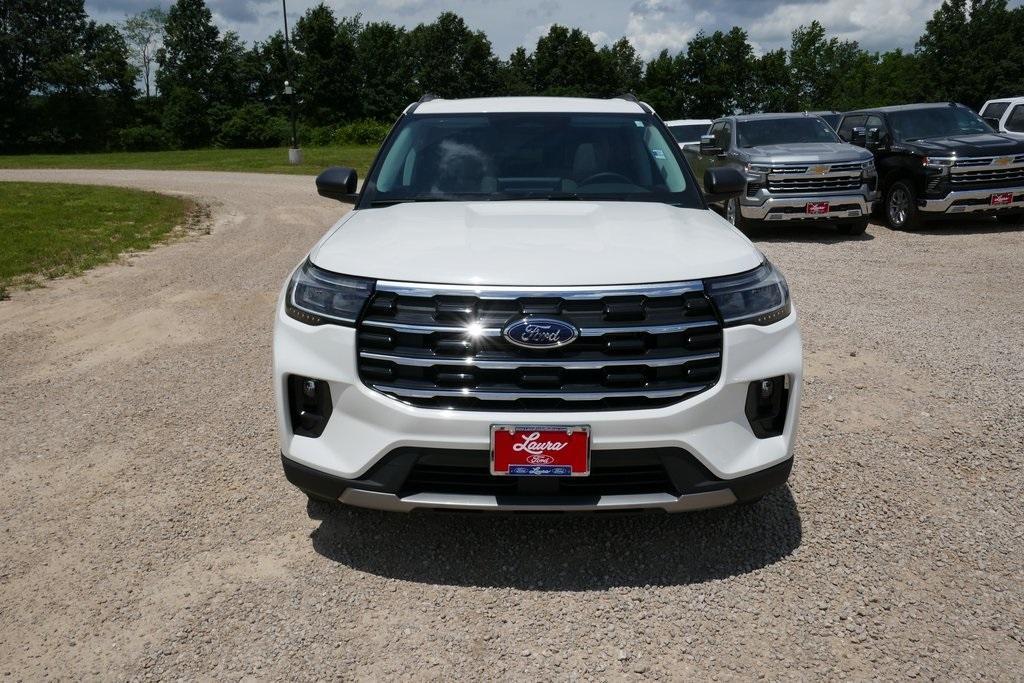 new 2025 Ford Explorer car, priced at $43,604