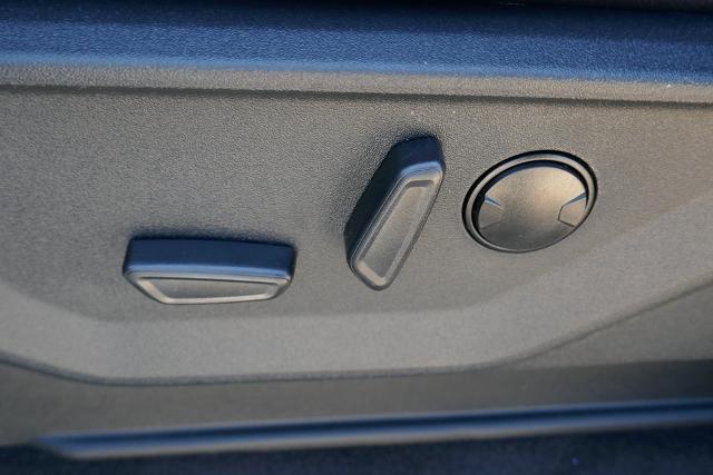 new 2025 Ford F-150 car, priced at $58,982