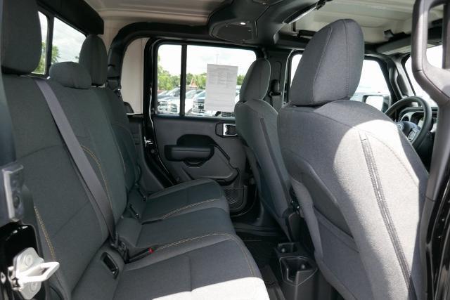 used 2024 Jeep Gladiator car, priced at $40,995