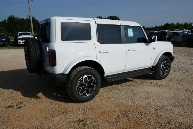 new 2025 Ford Bronco car, priced at $47,358