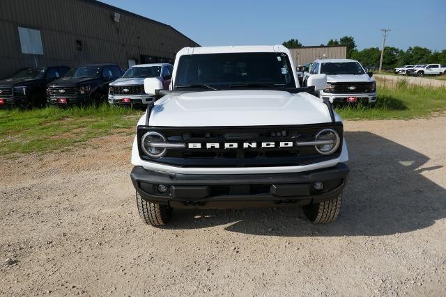 new 2025 Ford Bronco car, priced at $47,358