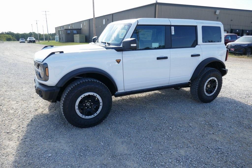 new 2025 Ford Bronco car, priced at $60,008