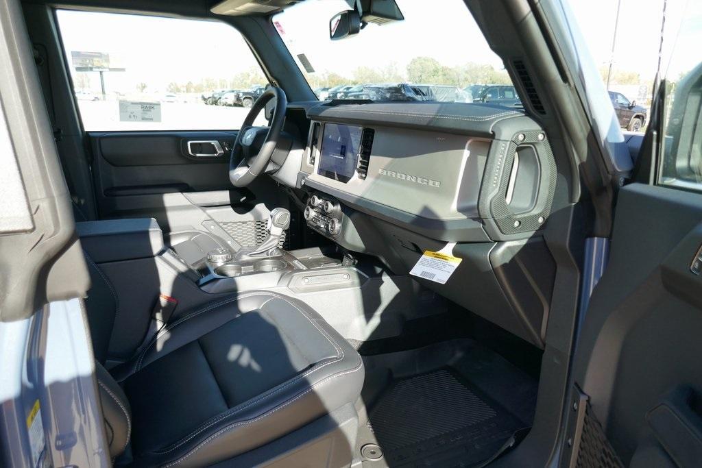 new 2025 Ford Bronco car, priced at $53,906