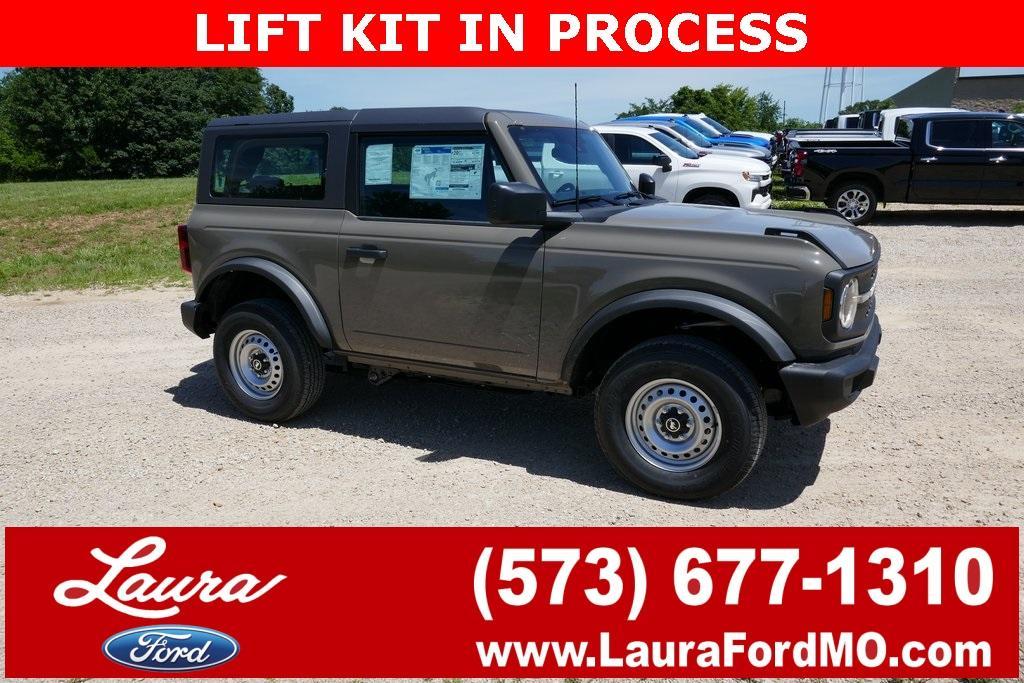 new 2025 Ford Bronco car, priced at $41,466