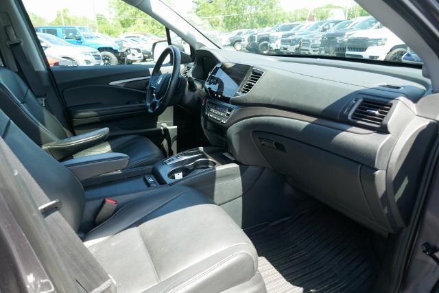 used 2021 Honda Pilot car, priced at $26,995
