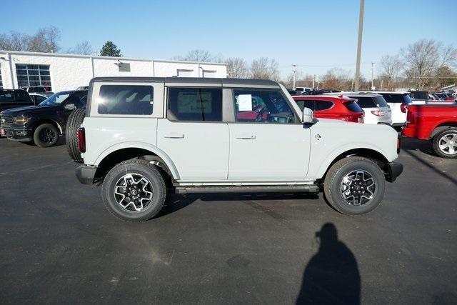 new 2024 Ford Bronco car, priced at $48,189