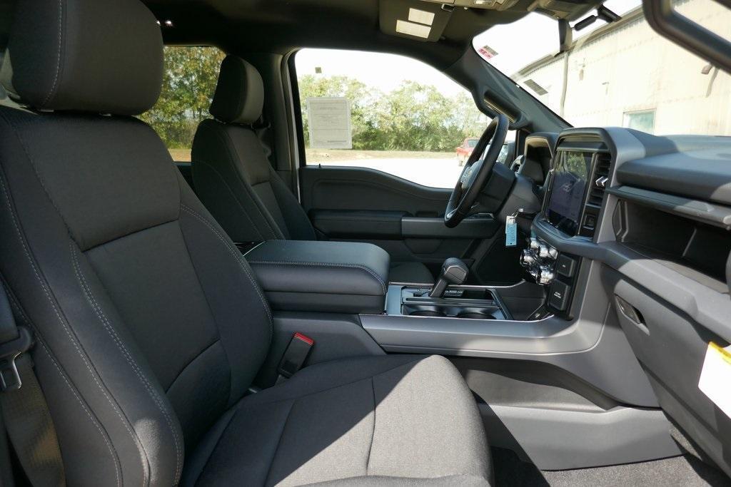 new 2025 Ford F-150 car, priced at $46,715