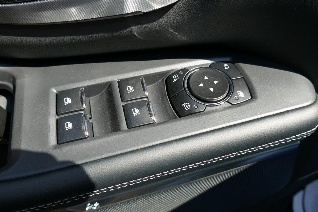 new 2025 Ford Expedition car, priced at $77,487