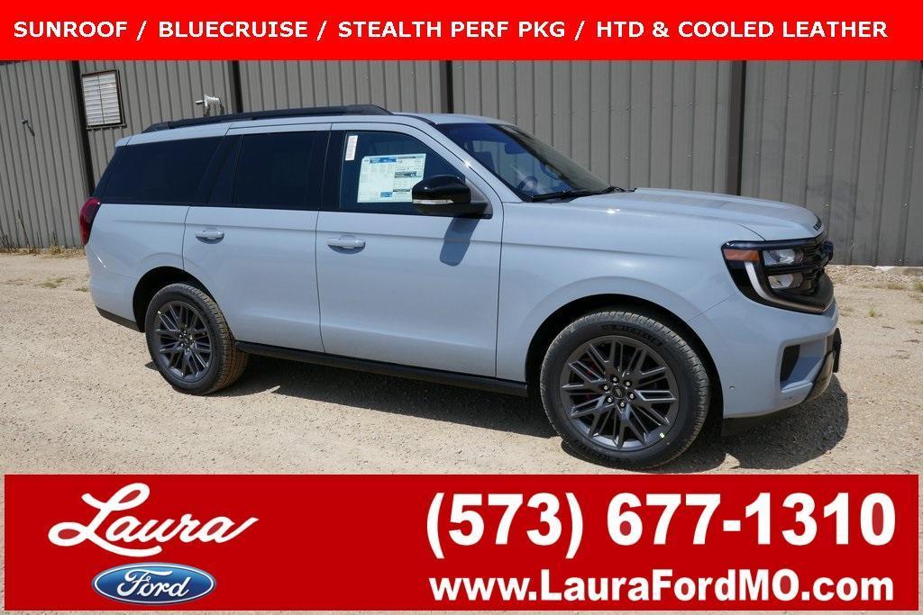 new 2025 Ford Expedition car, priced at $78,987