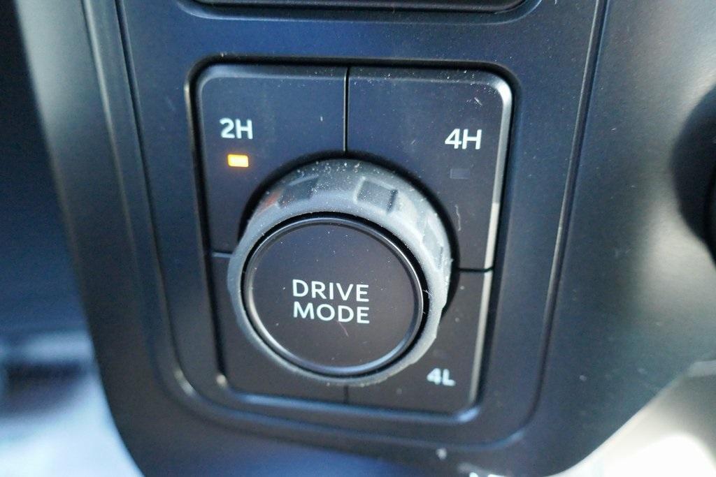 new 2025 Ford F-150 car, priced at $42,444