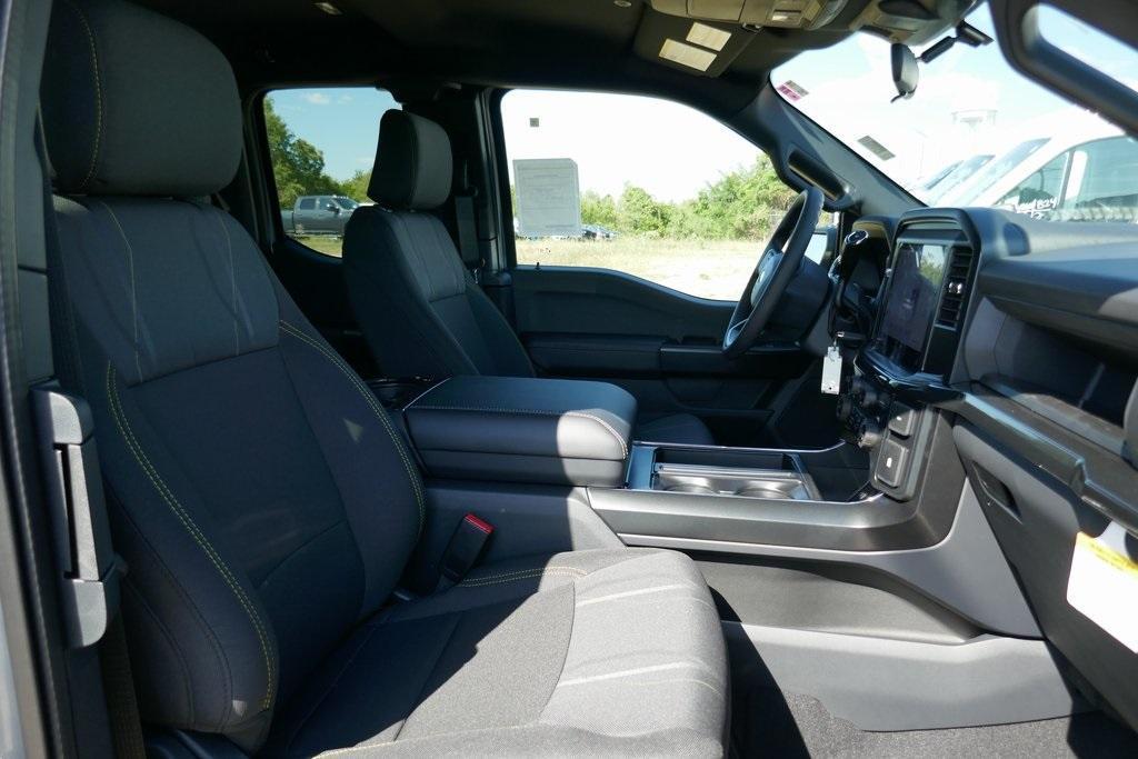 new 2025 Ford F-150 car, priced at $42,444