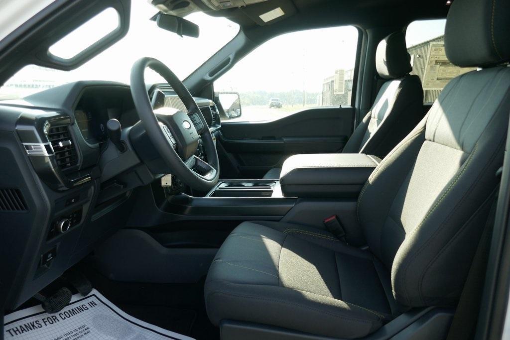 new 2025 Ford F-150 car, priced at $44,302