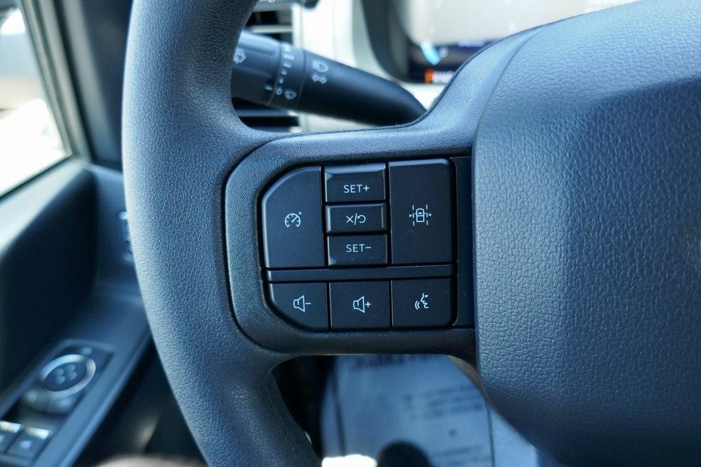 new 2025 Ford F-150 car, priced at $45,667