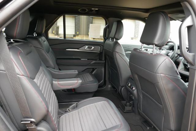 new 2025 Ford Explorer car, priced at $48,160