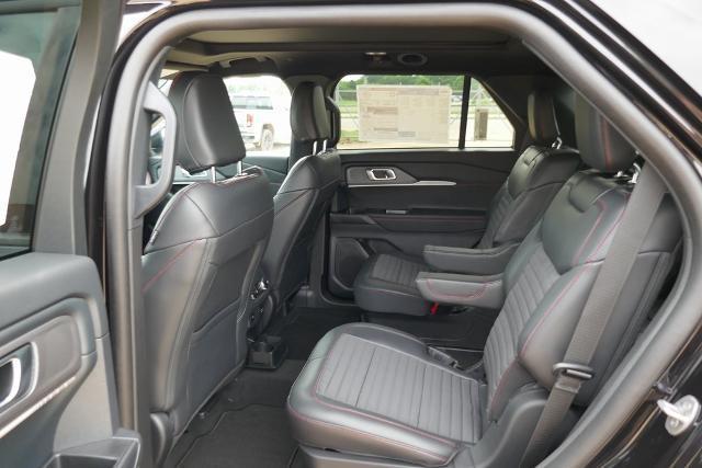 new 2025 Ford Explorer car, priced at $48,160