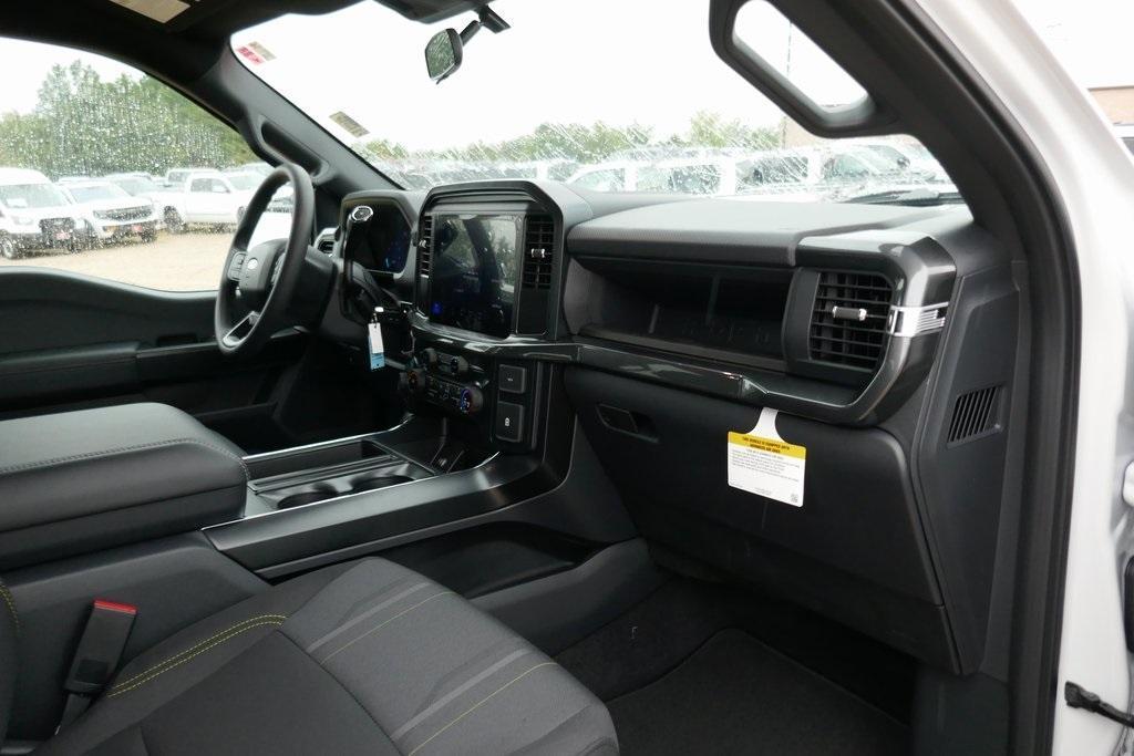 new 2025 Ford F-150 car, priced at $44,702