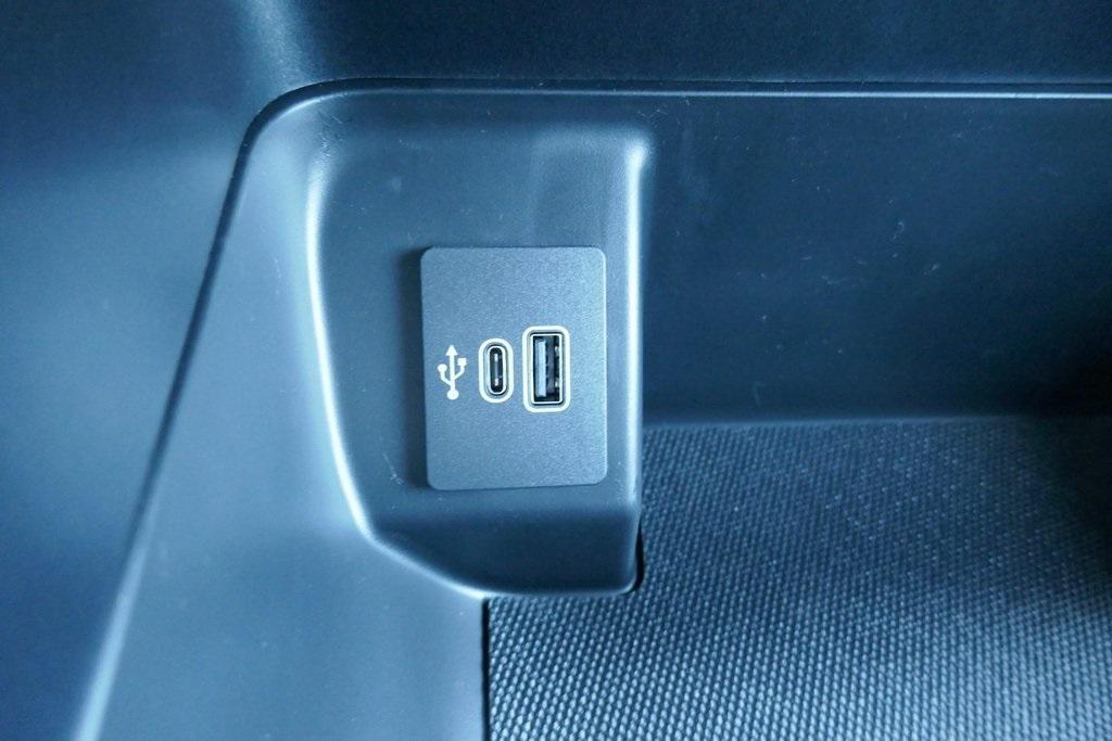 new 2025 Ford F-150 car, priced at $42,267