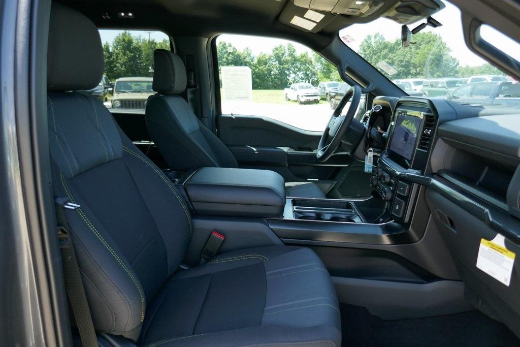 new 2025 Ford F-150 car, priced at $42,267