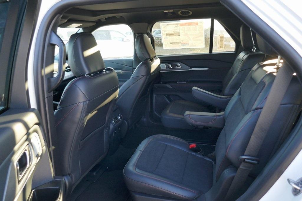 new 2025 Ford Explorer car, priced at $56,623