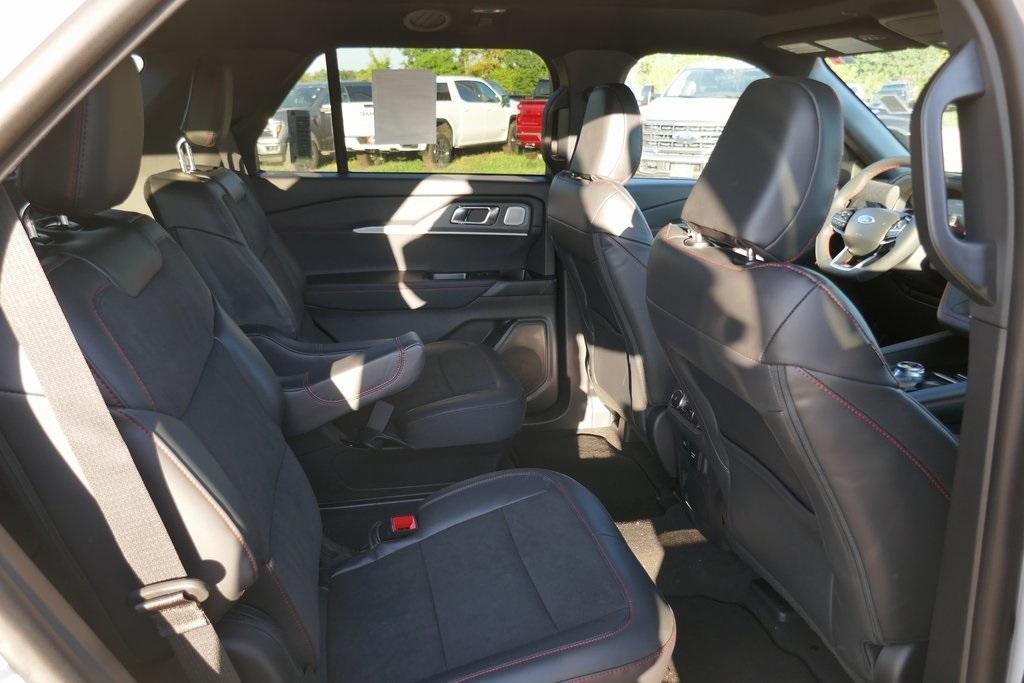 new 2025 Ford Explorer car, priced at $56,623