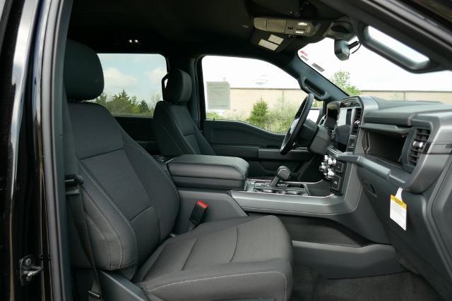 new 2025 Ford F-150 car, priced at $53,589