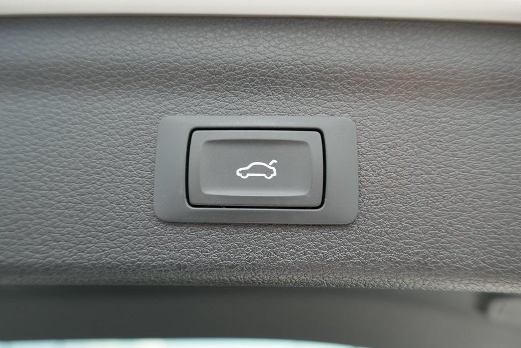 used 2022 Audi Q3 car, priced at $23,995