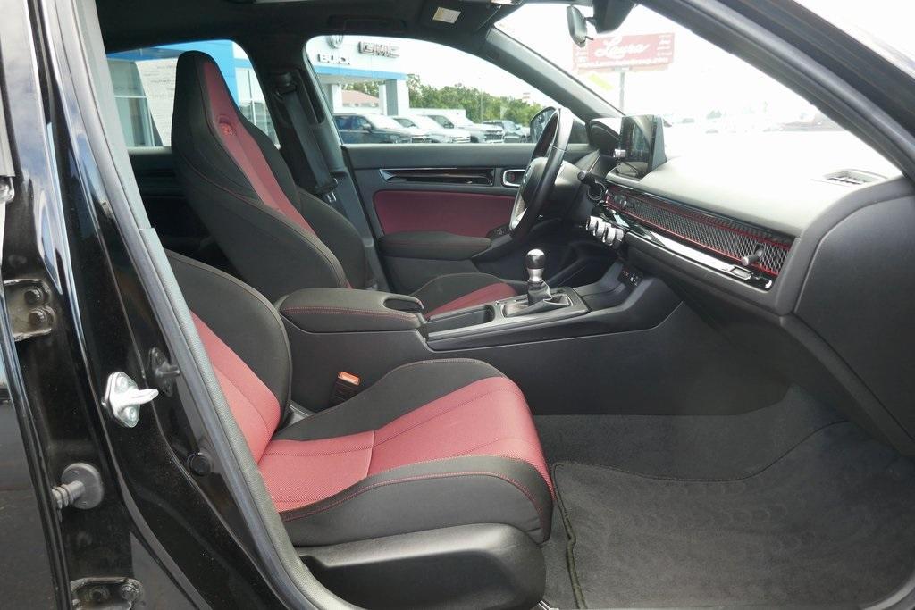 used 2022 Honda Civic Si car, priced at $27,995