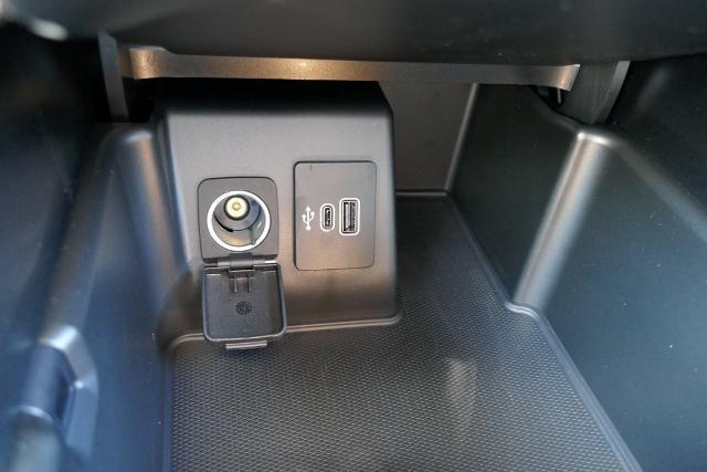 new 2025 Ford Explorer car, priced at $48,891