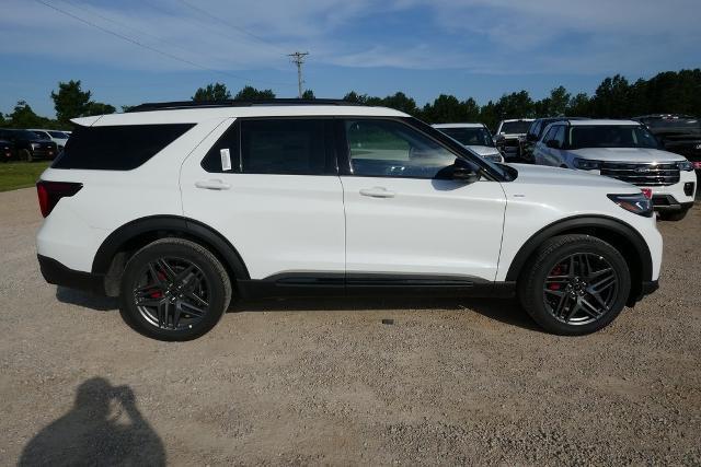 new 2025 Ford Explorer car, priced at $48,891