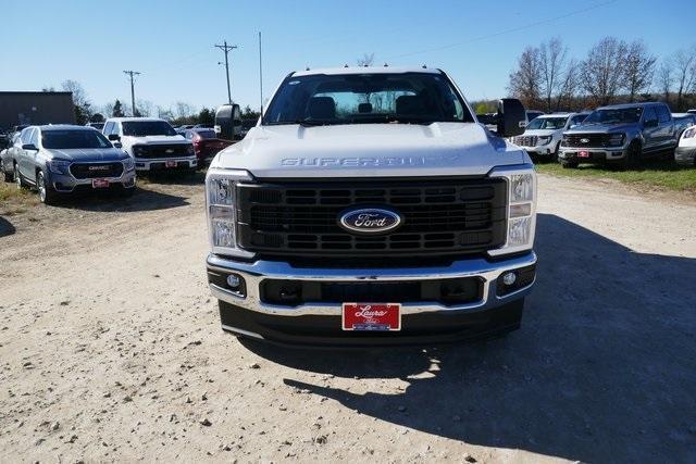 new 2024 Ford F-350 car, priced at $61,335