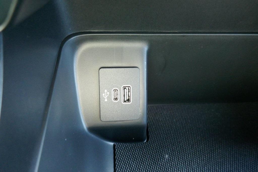 new 2025 Ford F-150 car, priced at $44,301