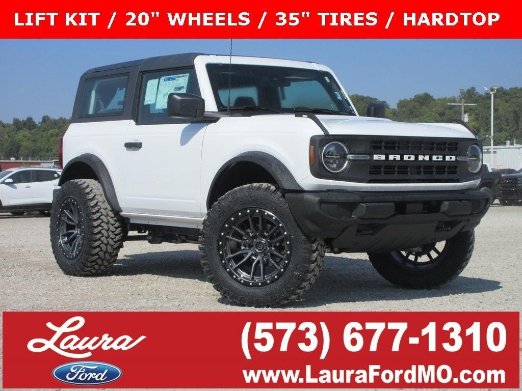 new 2025 Ford Bronco car, priced at $39,203