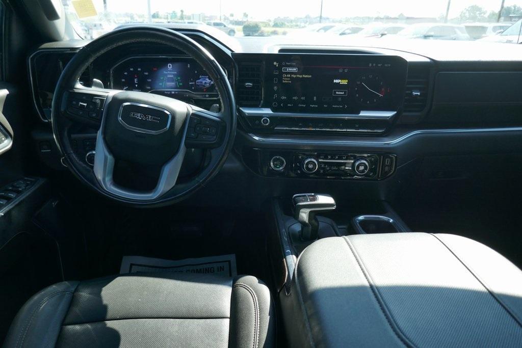 used 2023 GMC Sierra 1500 car, priced at $38,995