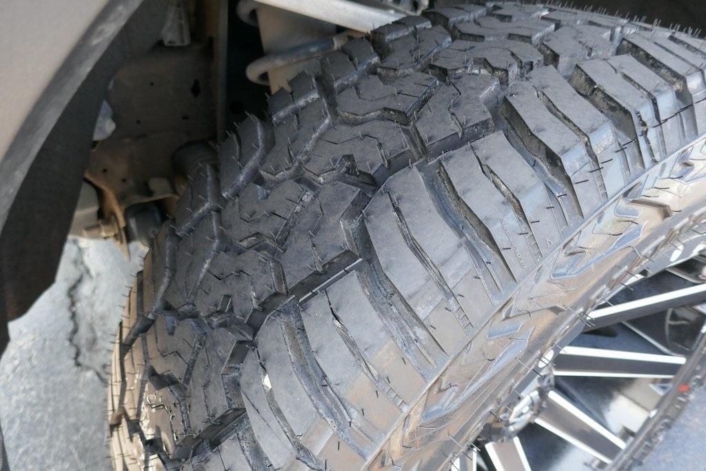 used 2023 GMC Sierra 1500 car, priced at $38,995