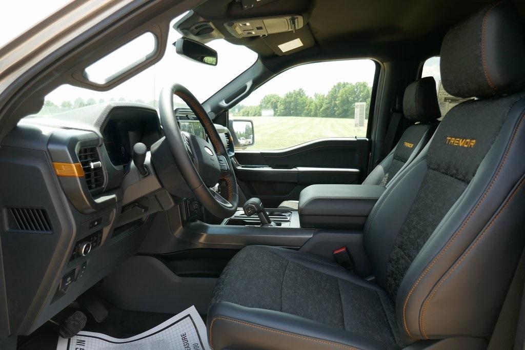 new 2025 Ford F-150 car, priced at $61,163
