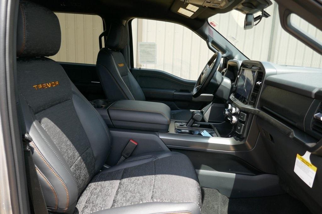 new 2025 Ford F-150 car, priced at $61,163