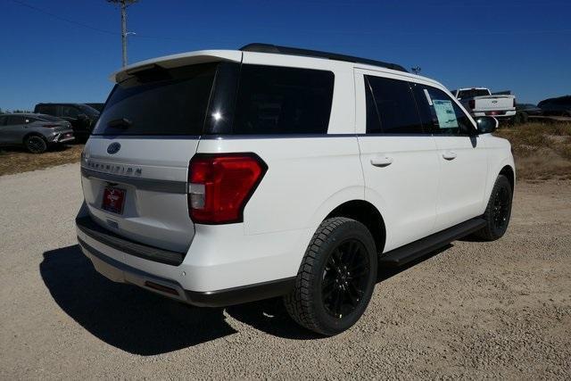 new 2024 Ford Expedition car, priced at $61,666