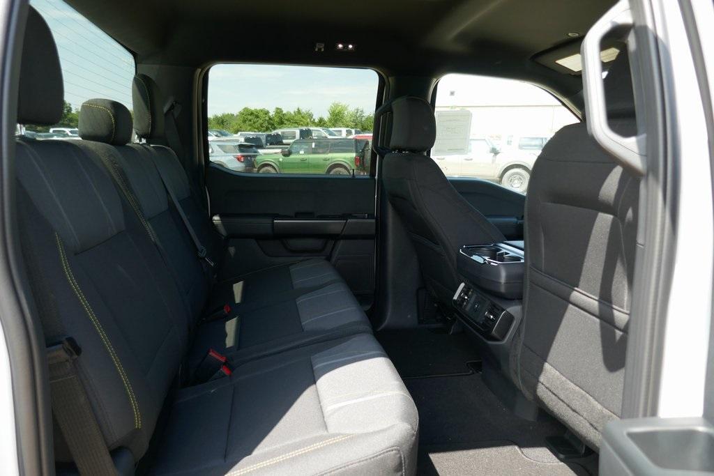 new 2025 Ford F-150 car, priced at $42,268