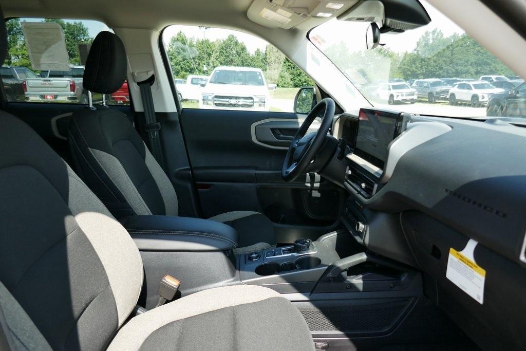 new 2025 Ford Bronco Sport car, priced at $33,393