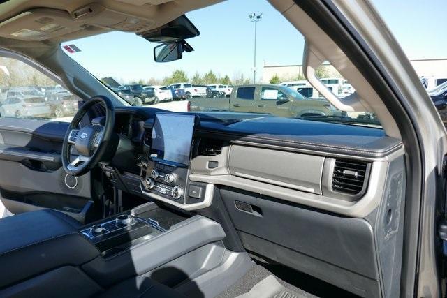 new 2024 Ford Expedition Max car, priced at $65,085