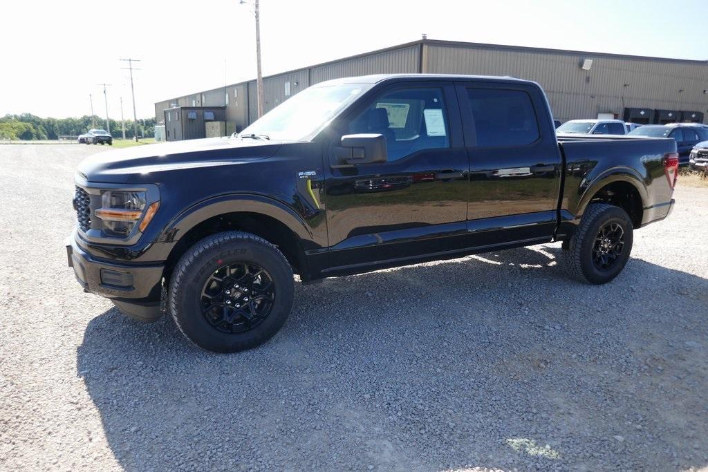 new 2025 Ford F-150 car, priced at $44,302