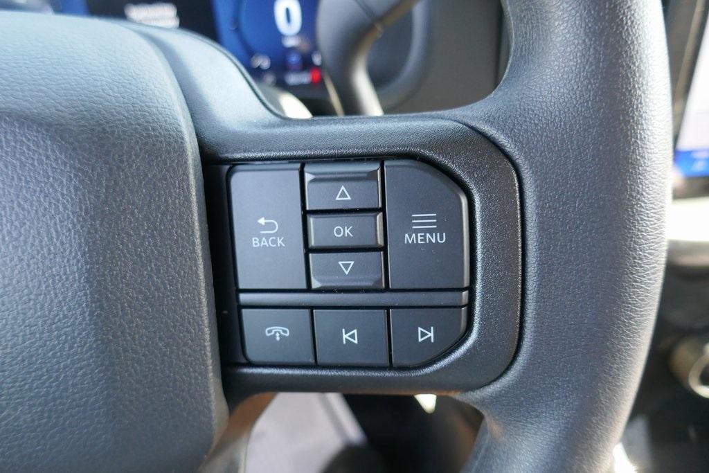 new 2025 Ford F-150 car, priced at $44,302